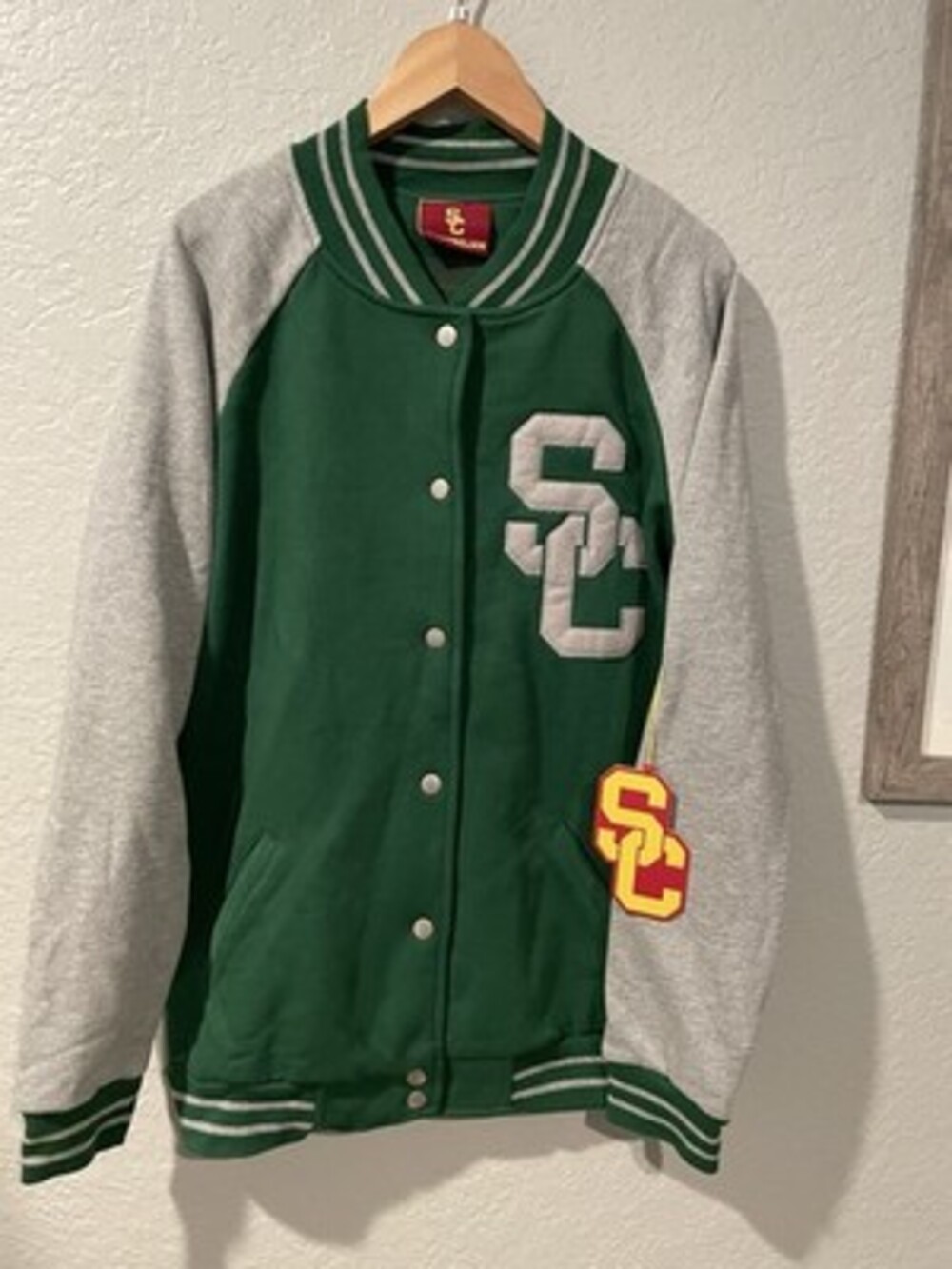 USC Trojans Green & Grey Button-Up Sweater Men’s Large New With Tags